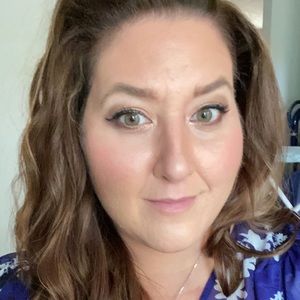 Meet your Posher, Sherie